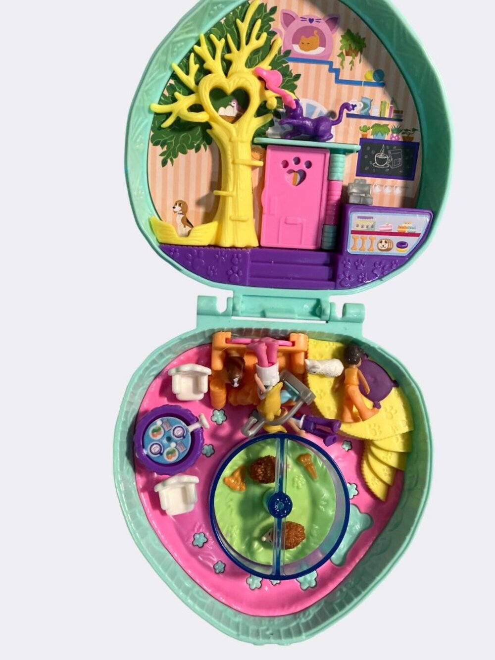 Polly Pocket Hedgehog Cafe Compact 3Micro Dolls 2 Animal Figures - Picture 3 of 14